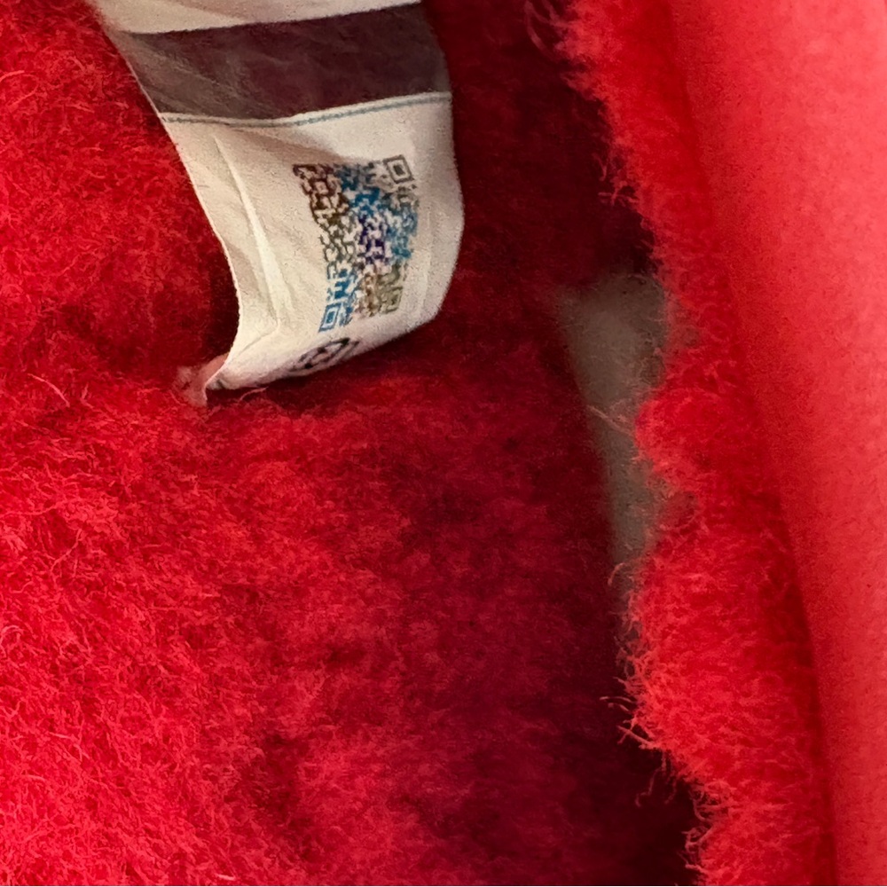 UGG Kids Shiny Red Boots - Picture 6 of 9